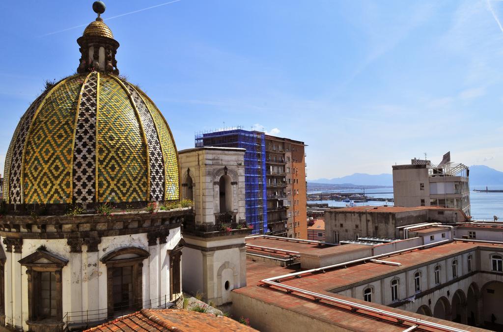 Hotel Napoli Esterno foto
