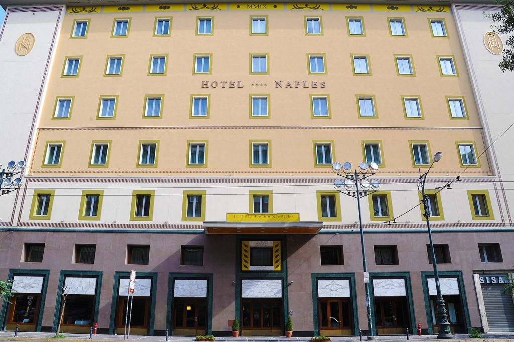 Hotel Napoli Esterno foto